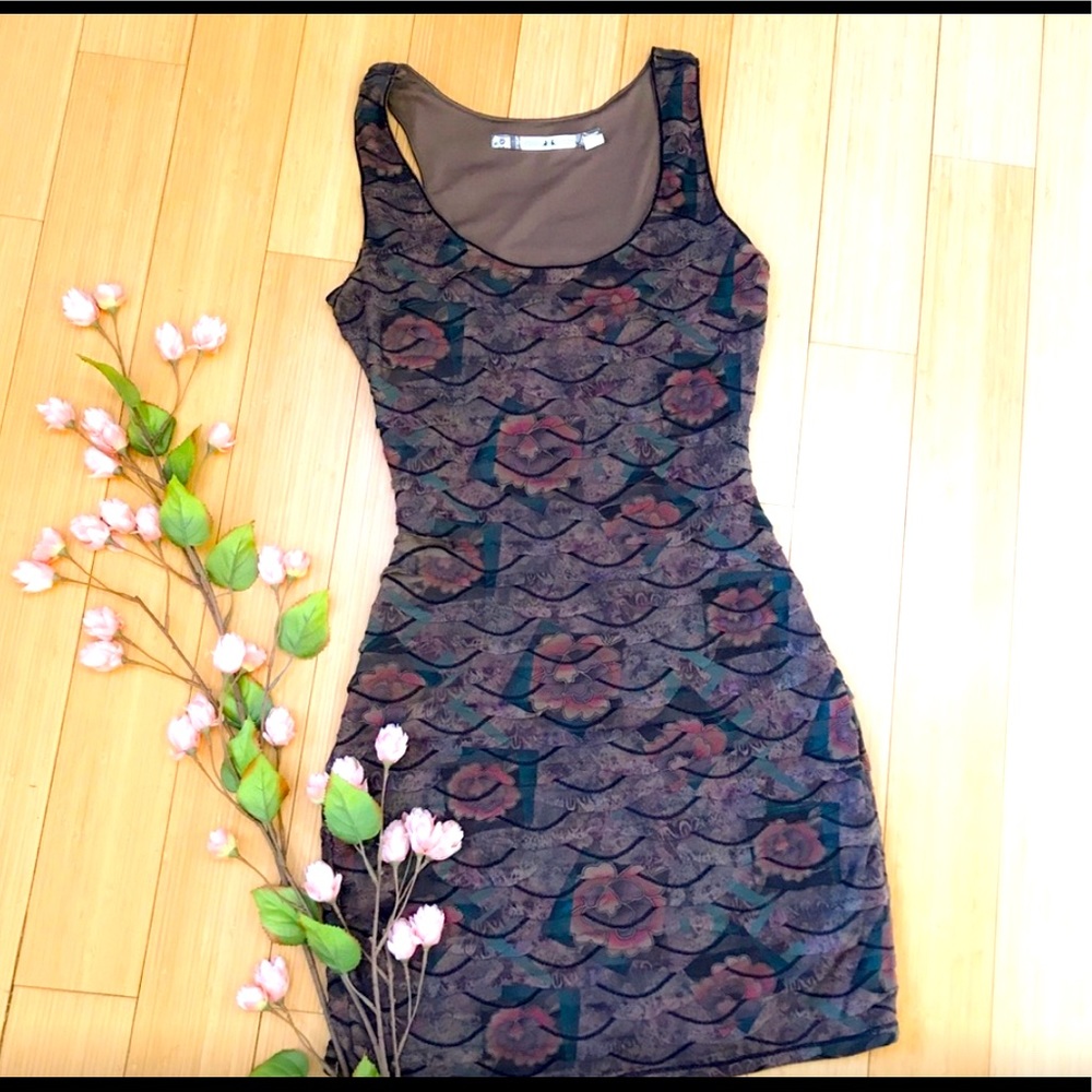 Chelsea & Violet brown floral bodycon dress | S